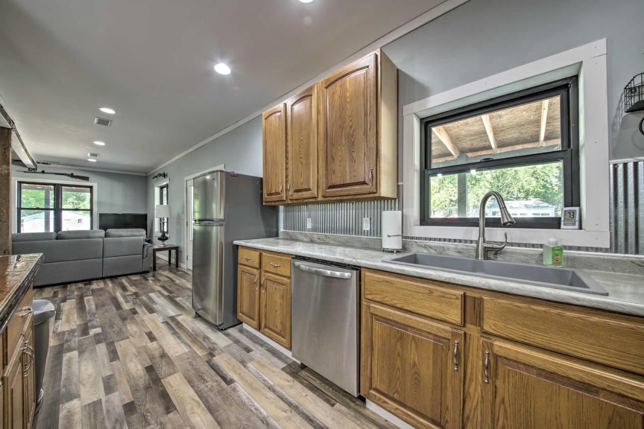 Peaceful Guest Home With Patio On 152-Acre Farm Berger Luaran gambar